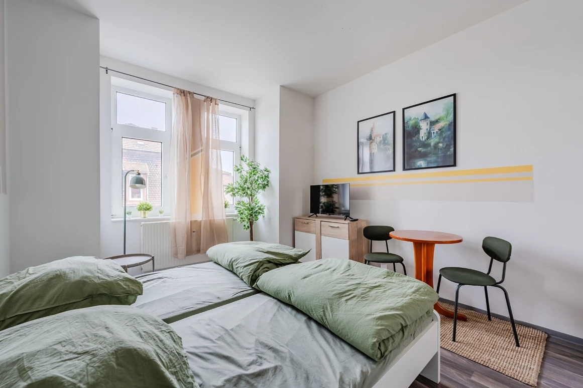MonteurZimmer: Günstige Unterkunft in Leipzig mit Bad und Küche