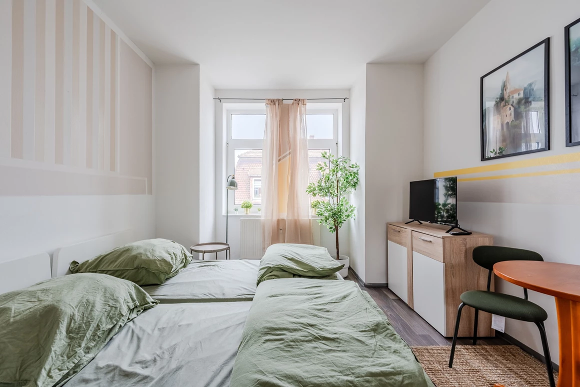 MonteurZimmer: Günstige Unterkunft in Leipzig mit Bad und Küche