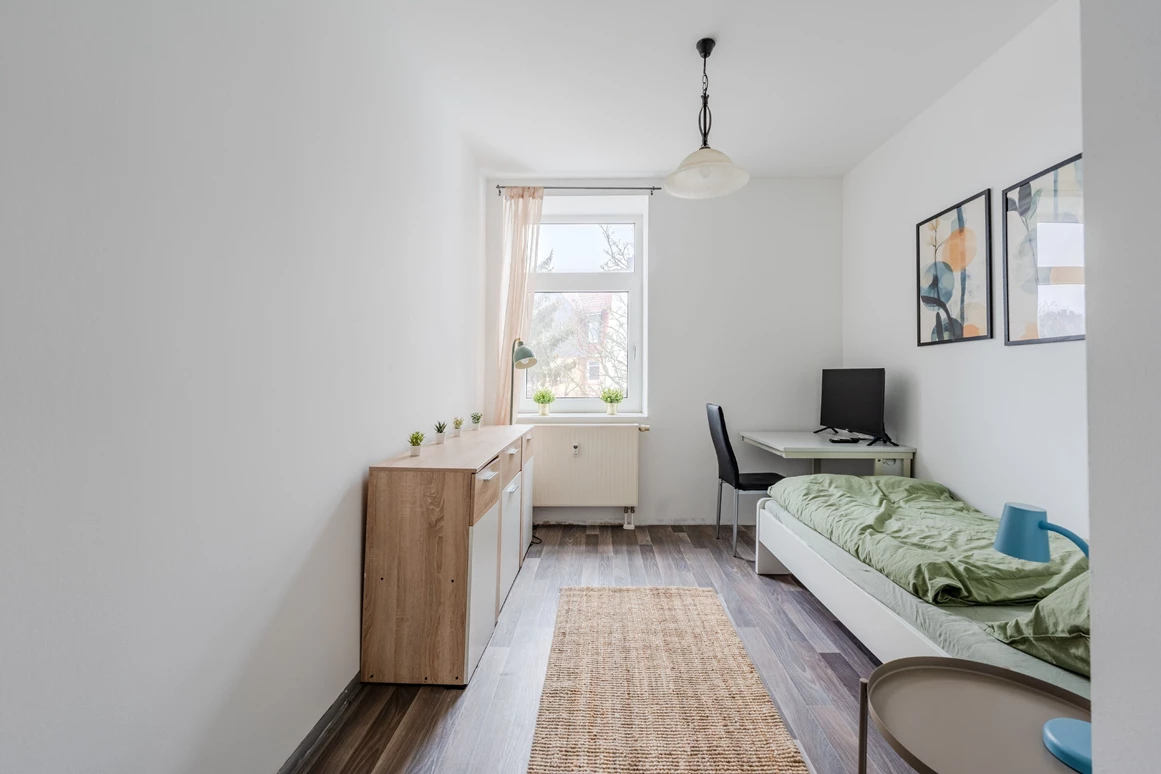 MonteurZimmer: https://images.monteurzimmer.de/2a5fc562dd/xl/40182bdc-04ad-463e-9310-f3e86c6bb209.jpg - Günstige Unterkunft in Leipzig mit Bad und Küche