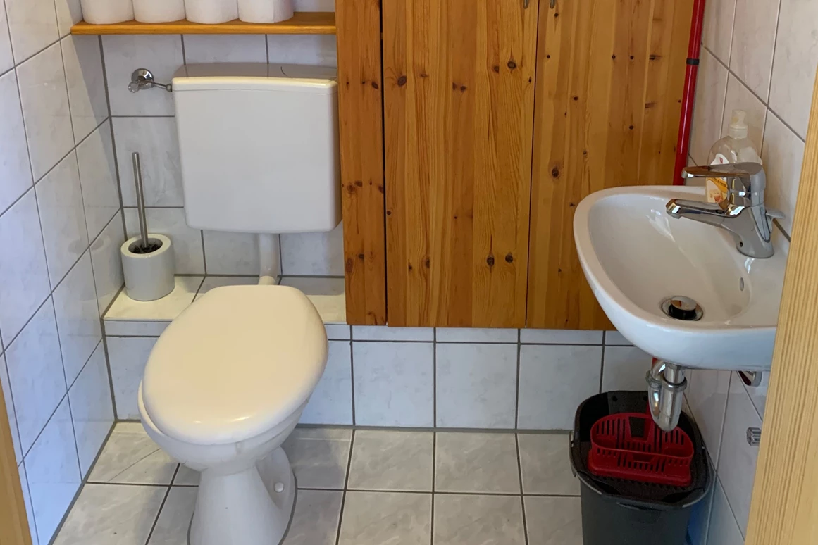 MonteurZimmer: https://images.monteurzimmer.de/e8566d3f4d/xl/a79911cd-503f-42ac-92e6-66a4d4e71d7d.jpg - Wohnung Kirschbergstraße