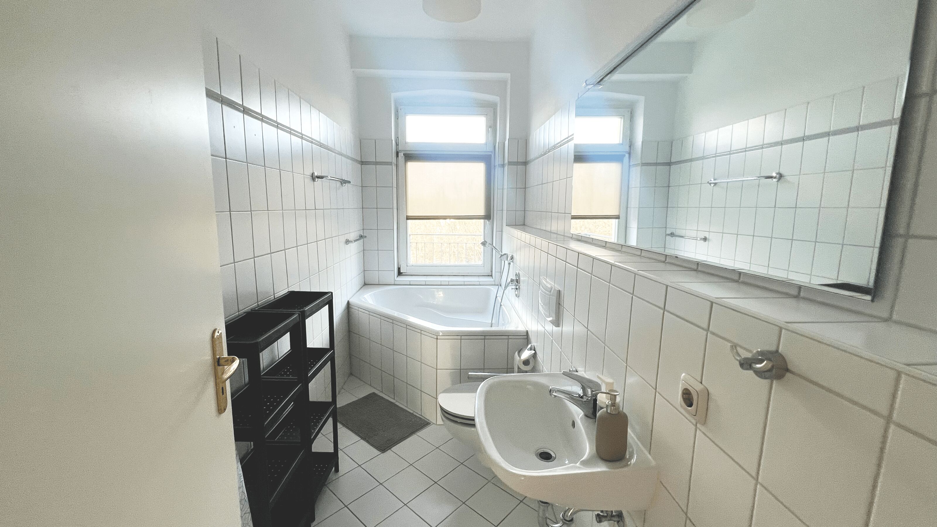 Monteur-Zimmer - https://images.monteurzimmer.de/2f6261b9bd/xl/1e8fb252-9a9e-42b3-962d-42b0b5fc1150.jpg - **Über 150 Betten** Die besten Monteurwohnungen in Leipzig!