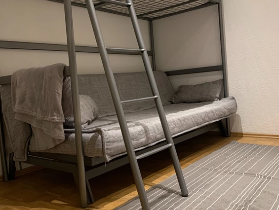 MonteurZimmer: Monteurwohnung mit Garten