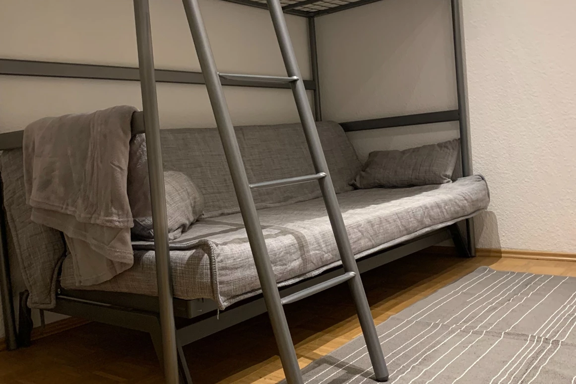 MonteurZimmer: Monteurwohnung mit Garten