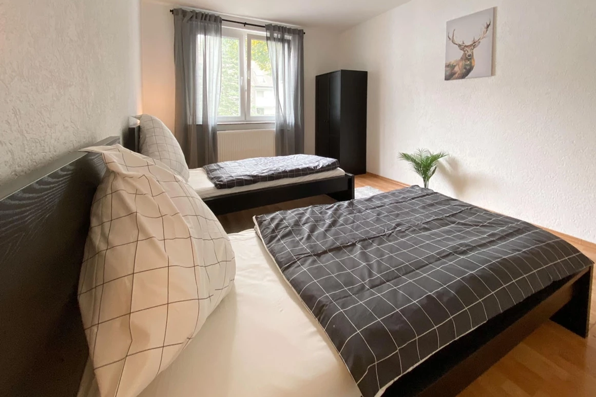 MonteurZimmer: https://images.monteurzimmer.de/ed704ae352/xl/850216c5-b446-4504-8fbc-5f38b58cfd0e.jpg - Top-Apartments Leipzig