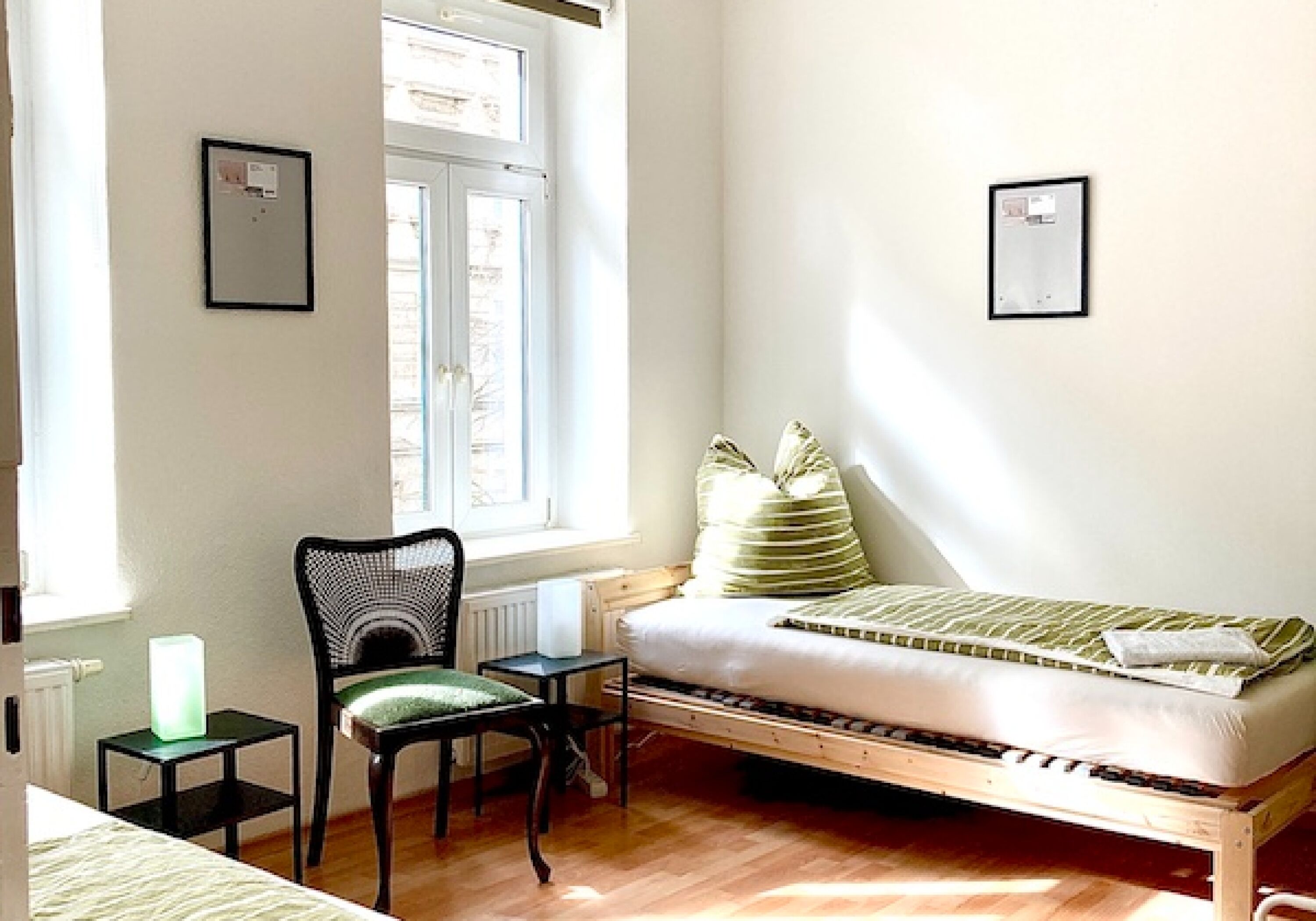 Monteur-Zimmer - https://images.monteurzimmer.de/a0d17c769a/xl/76b4e772-1500-43a7-860e-b042728441b9.jpg - Monteurzimmer Leipzig Direkt