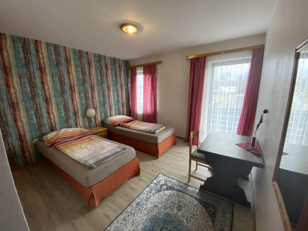 Monteur-Zimmer - Regau - Arbeiterzimmer, Monteurzimmer 8km von Ried im Innkreis / Schildorn