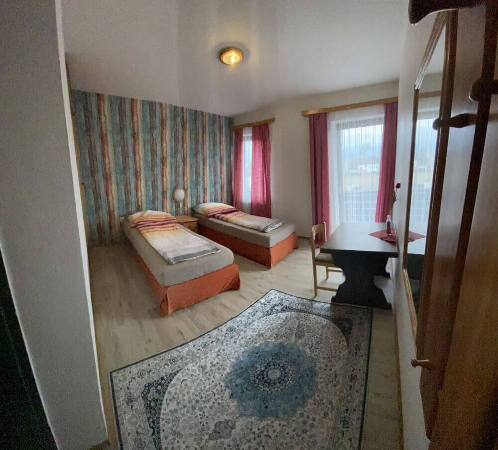 Monteur-Zimmer - Regau - Arbeiterzimmer, Monteurzimmer 8km von Ried im Innkreis / Schildorn