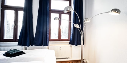 Monteur-Zimmer - Sachsen-Anhalt - Zentrale 3 Zimmer Wohnung mit Balkon + 24/7 Service