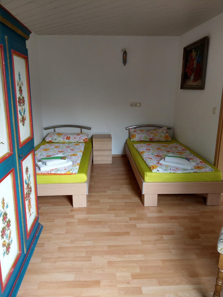 Monteur-Zimmer - Monteurunterkunft / Ferienhaus in Leuna/ OT Rampitz in 06237 Leuna