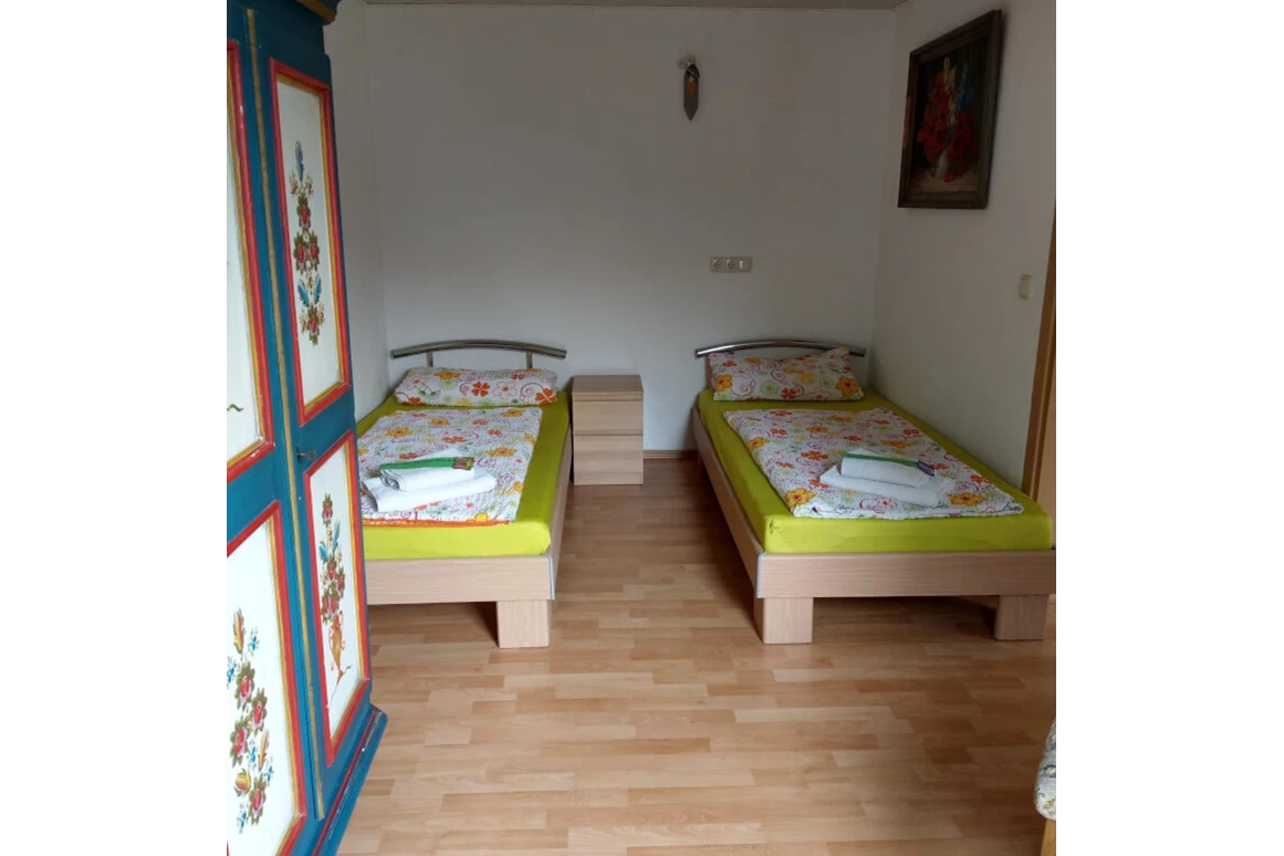 MonteurZimmer: Monteurunterkunft / Ferienhaus in Leuna/ OT Rampitz in 06237 Leuna