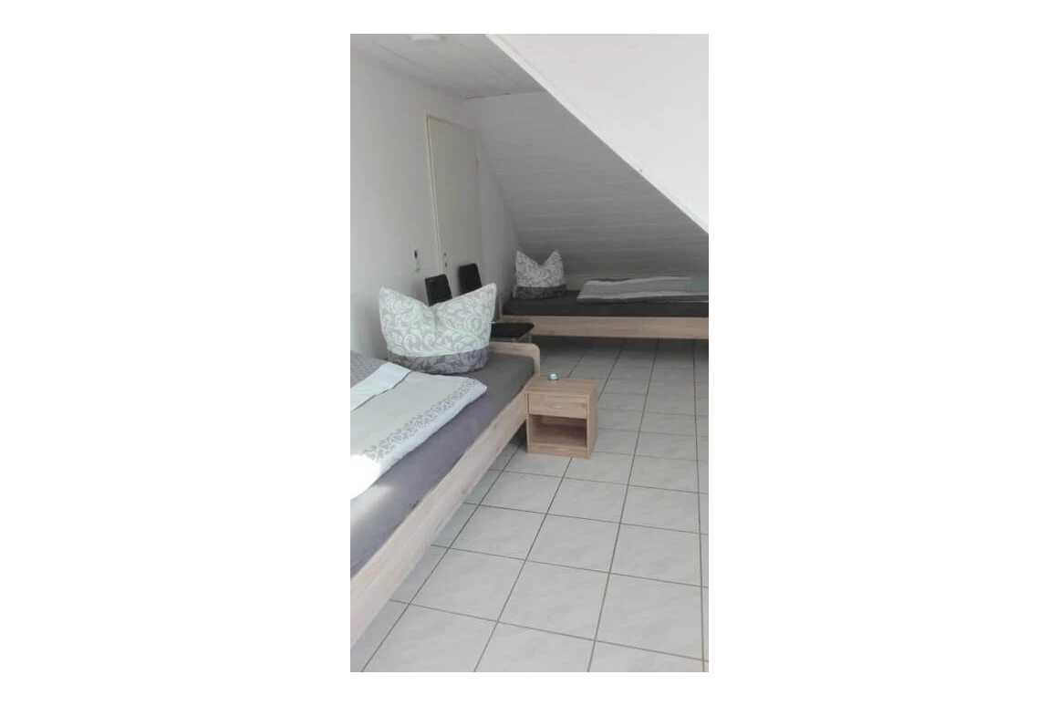 MonteurZimmer: Monteurwohnung Lützen in 06686 Lützen