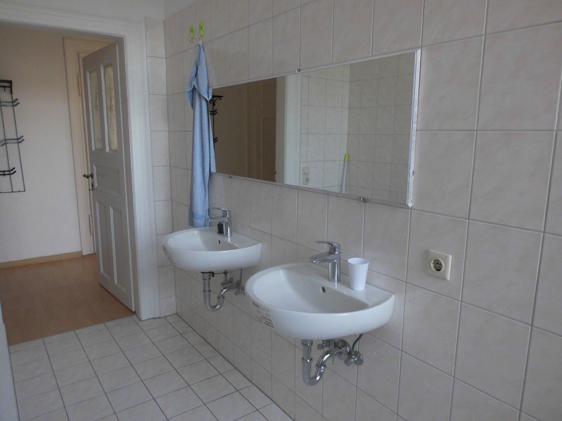 Monteur-Zimmer - Sachsen-Anhalt - Geräumige 4 Zimmerwohnung mit Balkon in 04808 Wurzen