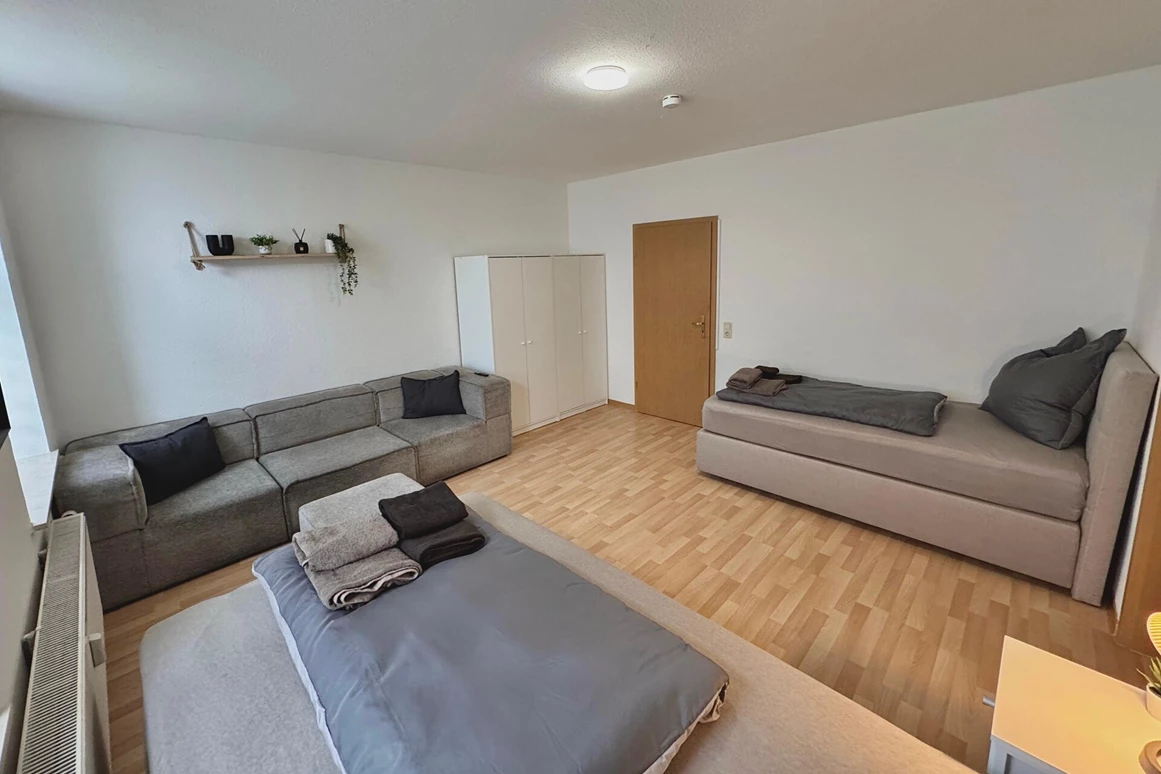 MonteurZimmer: Moderne Wohnung in Merseburg – ideal für Monteure und Reisende in 06217 Merseburg