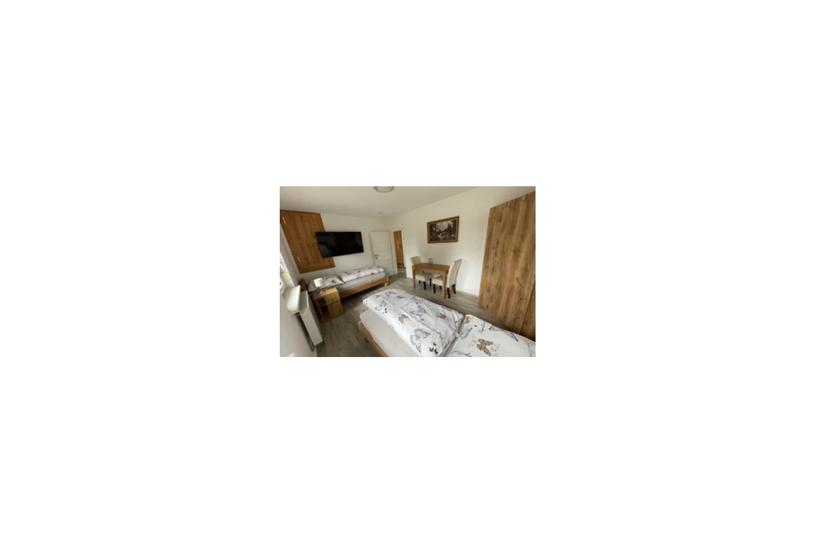 MonteurZimmer: Monteurwohnung Sonnenhöhe
