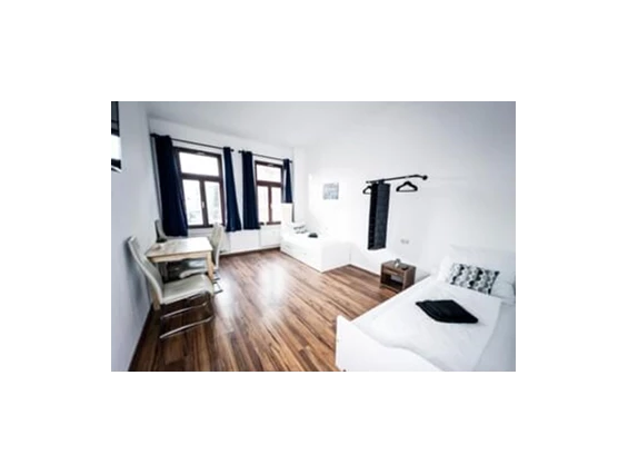MonteurZimmer: https://mein-monteurzimmer.de/website/var/tmp/image-thumbnails/250000/255718/thumb__housing_item_preview/2b5c50f6cab3a510599b8cb60ca99764.JPG.jpeg - TOP Wohnung Zentral 24/7 Service