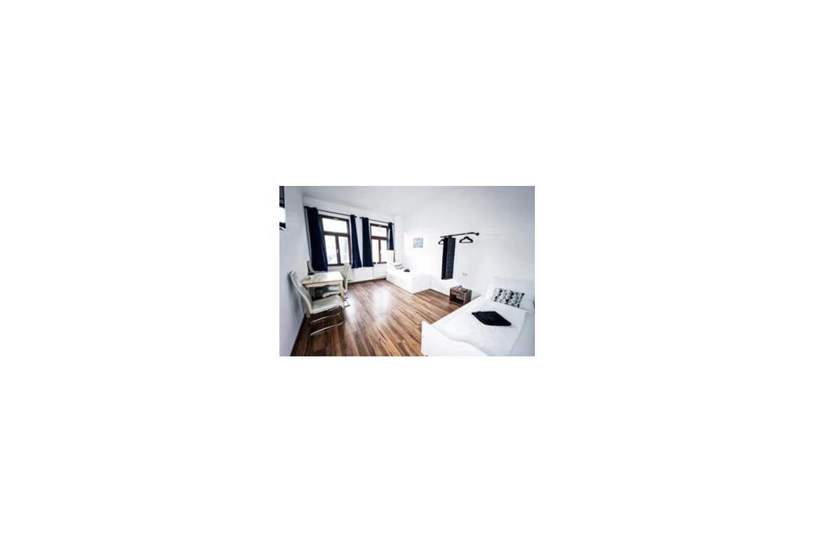 MonteurZimmer: https://mein-monteurzimmer.de/website/var/tmp/image-thumbnails/250000/255718/thumb__housing_item_preview/2b5c50f6cab3a510599b8cb60ca99764.JPG.jpeg - TOP Wohnung Zentral 24/7 Service