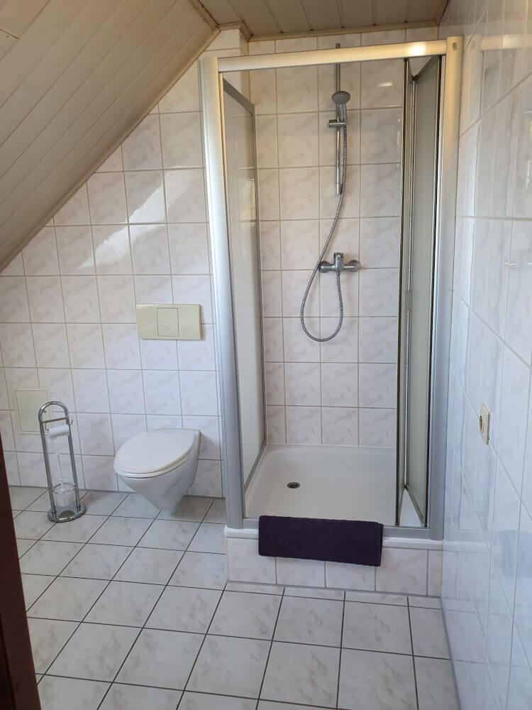 Monteur-Zimmer - Ferien- Monteurwohnung Frescher in 04509 Delitzsch/Selben