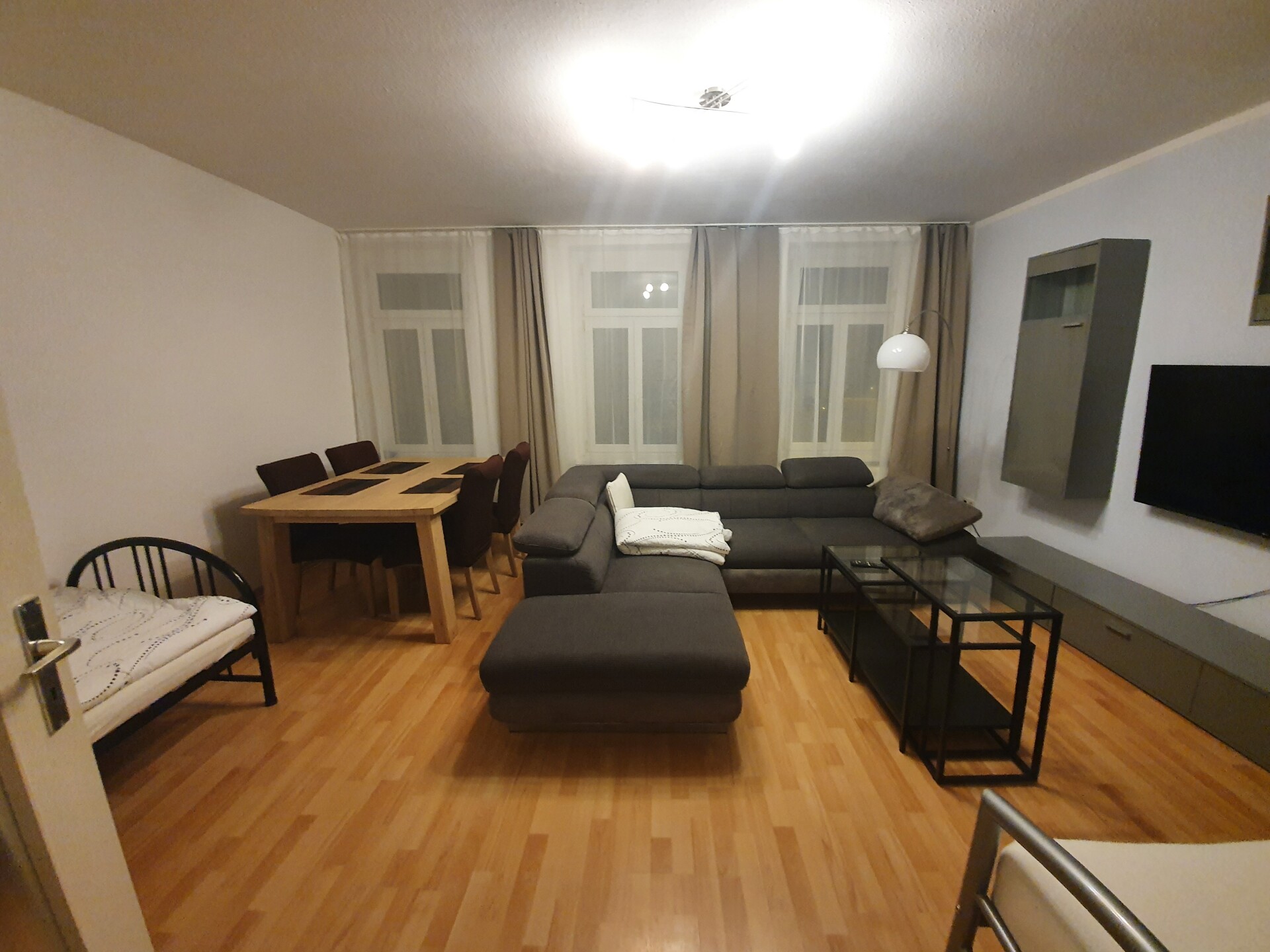 Monteur-Zimmer - FRUX APARTMENTS - Komfortable Monteurwohnungen in 04177 Leipzig