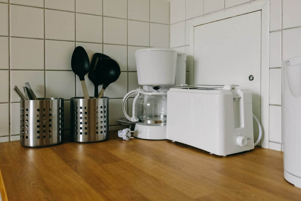 Monteur-Zimmer - https://www.deutschland-monteurzimmer.de/uploads/14747/guenstige-monteurwohnungen-in-leipzig-anne-baer-04209-1648129153-623c7481db8b3.jpg - Günstige Monteurwohnungen in Leipzig in 04209 Leipzig