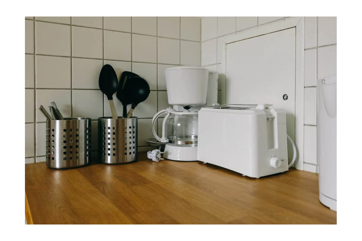 MonteurZimmer: https://www.deutschland-monteurzimmer.de/uploads/14747/guenstige-monteurwohnungen-in-leipzig-anne-baer-04209-1648129153-623c7481db8b3.jpg - Günstige Monteurwohnungen in Leipzig in 04209 Leipzig