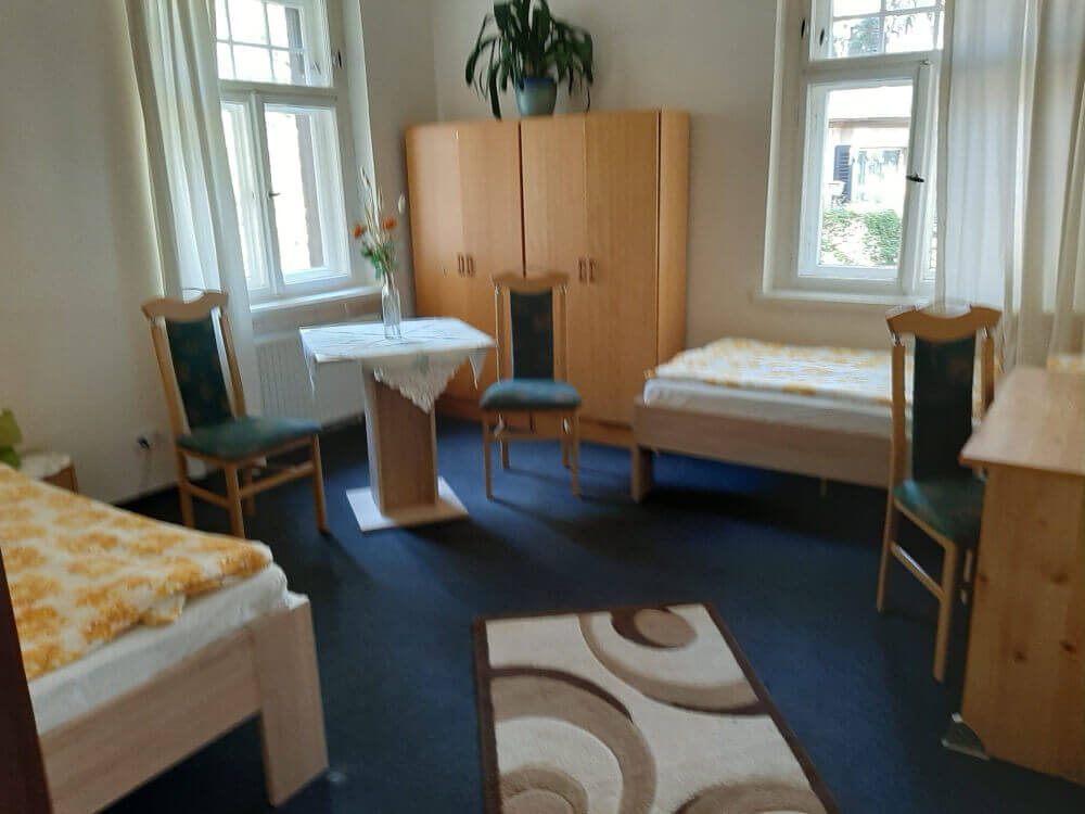 Monteur-Zimmer - Zimmervermietung Roskosch in 04425 Taucha