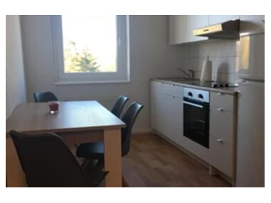 MonteurZimmer: Living Apartments