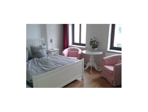 MonteurZimmer: 3 Raum Wohnung Leipzig Ost Neustadt Schönefeld