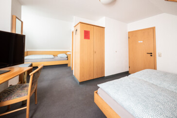 MonteurZimmer: https://mein-monteurzimmer.de/website/var/tmp/image-thumbnails/280000/285809/thumb__housing_item_preview/41d8104f840840bc302528fa937647b7.jpeg - Pension am Sandberg