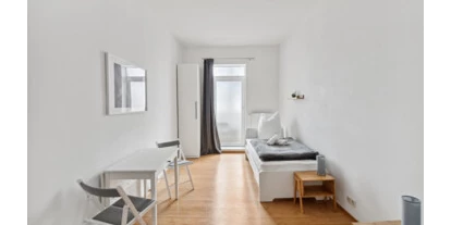 Monteur-Zimmer - Sachsen-Anhalt - 15 Schlafzimmer Apartmenthaus 3 Wohnungen & Loggia