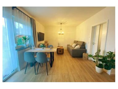 MonteurZimmer: Hirschfeld Apartments