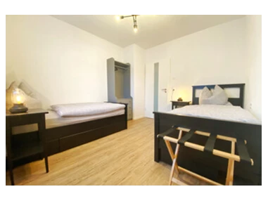 MonteurZimmer: Hirschfeld Apartments
