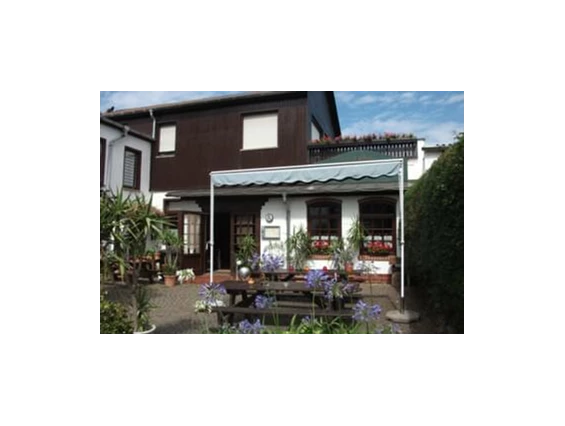 MonteurZimmer: Ferienwohnung / Monteurzimmer / möbliertes Appartement am See