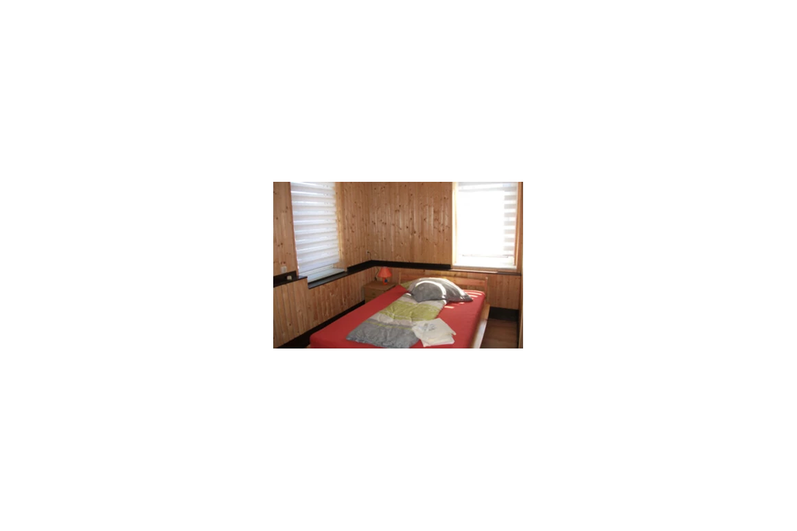 MonteurZimmer: https://mein-monteurzimmer.de/website/var/tmp/image-thumbnails/220000/221309/thumb__housing_item_preview/95cb18fb307329612fb0cdd9b7de95bc.JPG.jpeg - Ferienwohnung / Monteurzimmer / möbliertes Appartement am See