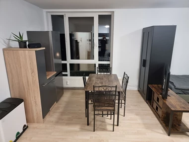 MonteurZimmer: Komplette Wohnung in Leipzig Ost