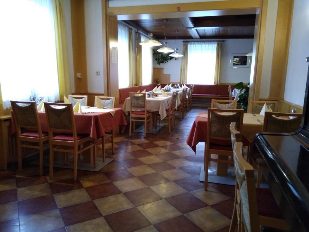Monteur-Zimmer - Eferding - Gasthaus Schachinger