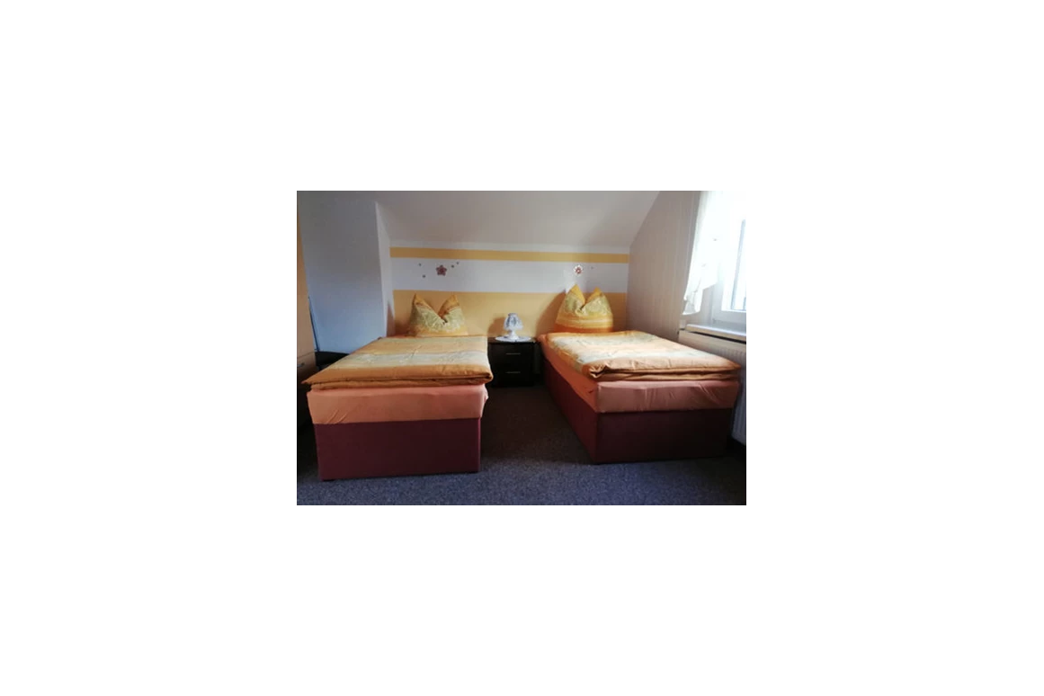 MonteurZimmer: Pension Kitzen