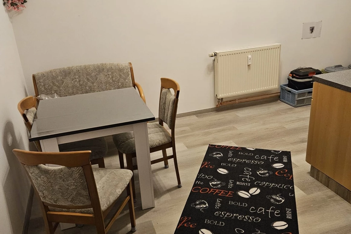 MonteurZimmer: https://www.deutschland-monteurzimmer.de/uploads/13964/171097478065fb673c4bde9.jpg - Scheffler in 04115 Leipzig