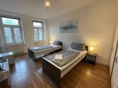 MonteurZimmer: fitter roomKING in LEIPZIG