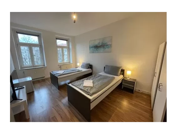 MonteurZimmer: fitter roomKING in LEIPZIG
