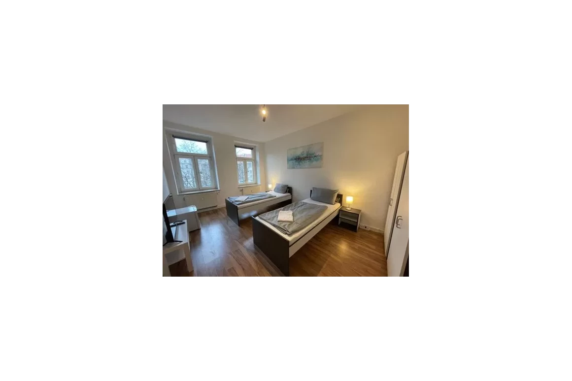 MonteurZimmer: fitter roomKING in LEIPZIG