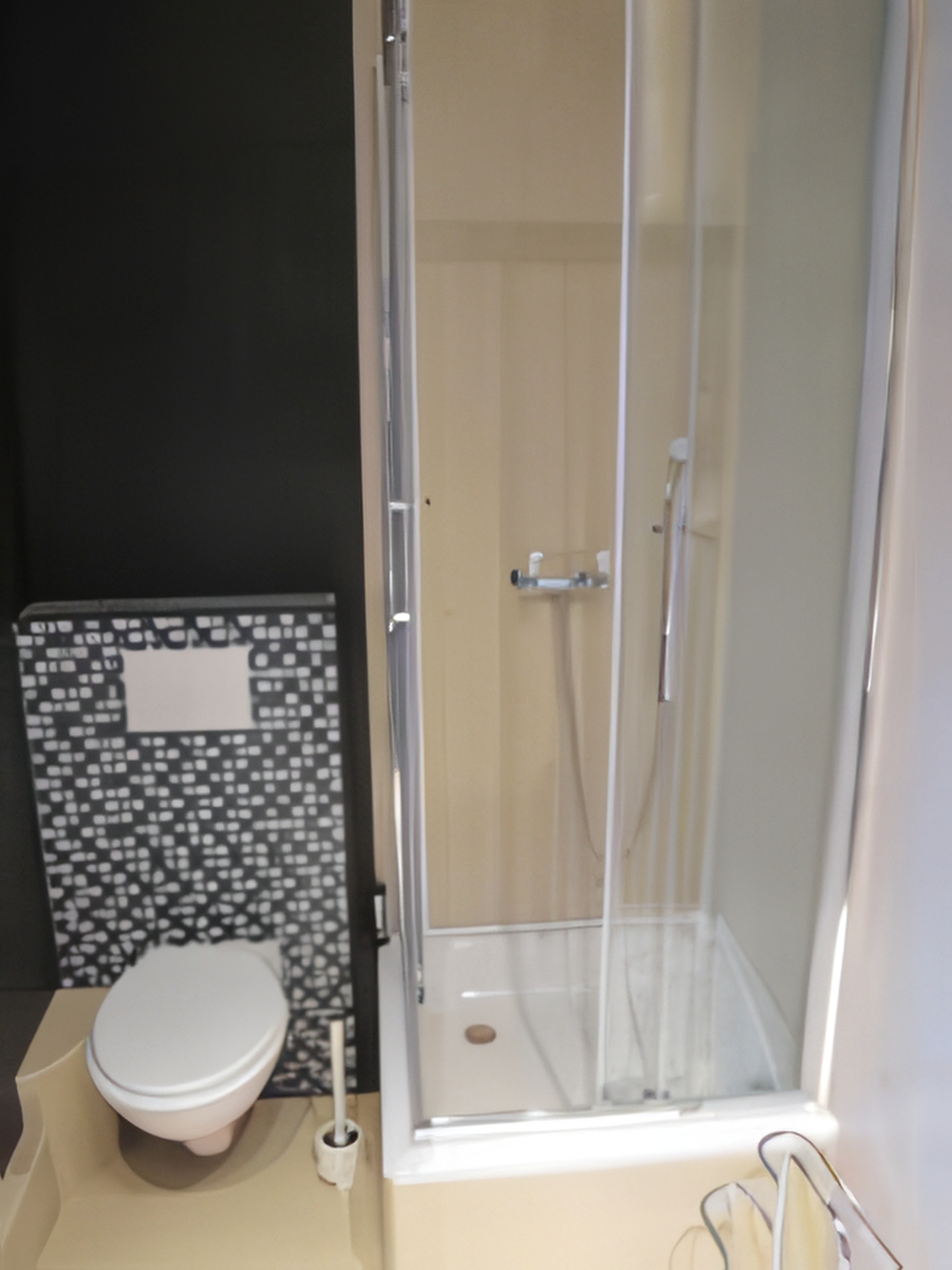 Monteur-Zimmer - Sachsen-Anhalt - Monteurunterkunft Nyitrai in 04229 Leipzig