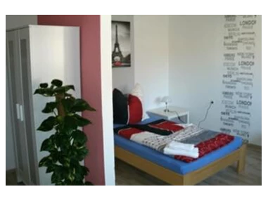 MonteurZimmer: Haus Wagner - ingolfwagner@googlemail.com