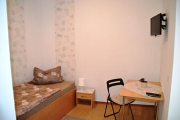 Monteur-Zimmer - https://mein-monteurzimmer.de/website/var/tmp/image-thumbnails/70000/75567/thumb__housing_item_preview/1460273579.jpeg - Haus Wagner - ingolfwagner@googlemail.com