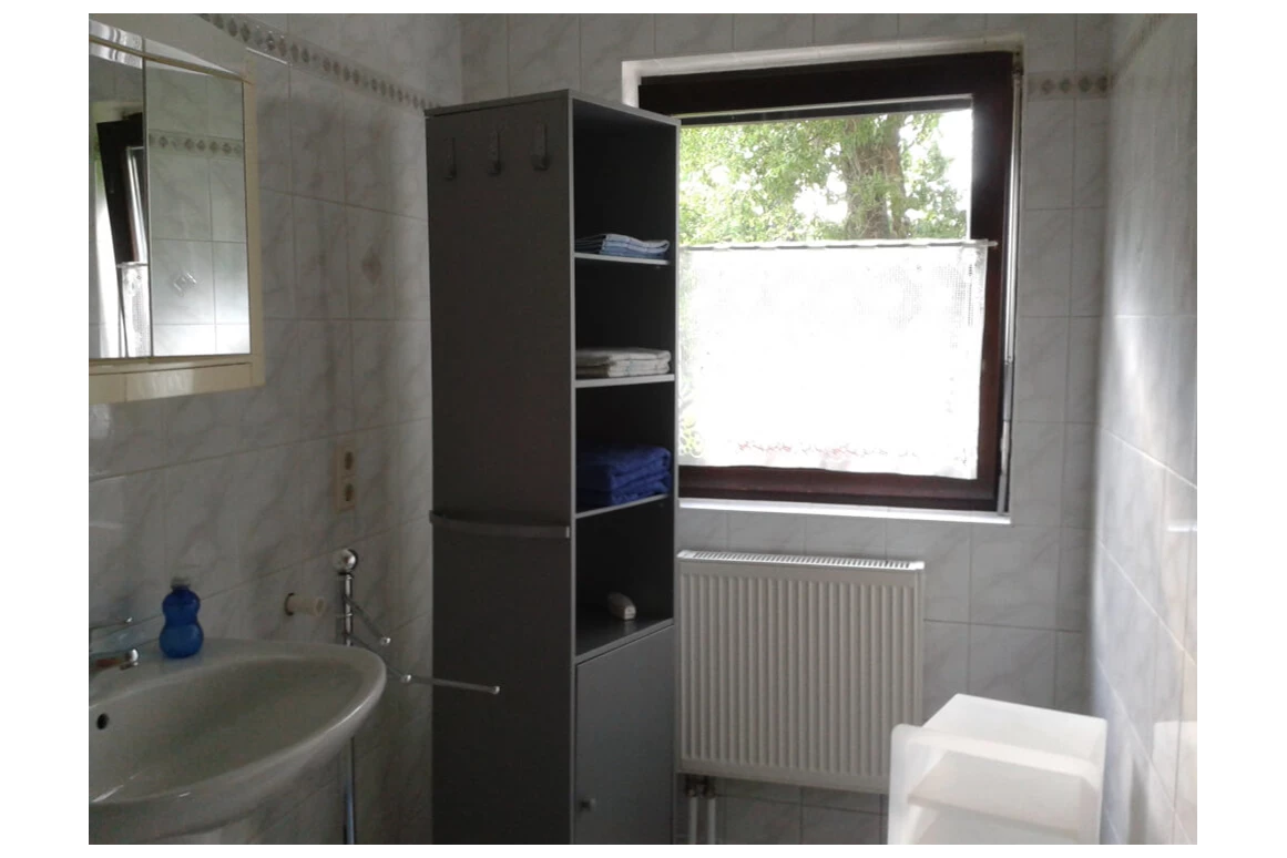 MonteurZimmer: Einraumwohnung im Grünen in 04668 Parthenstein