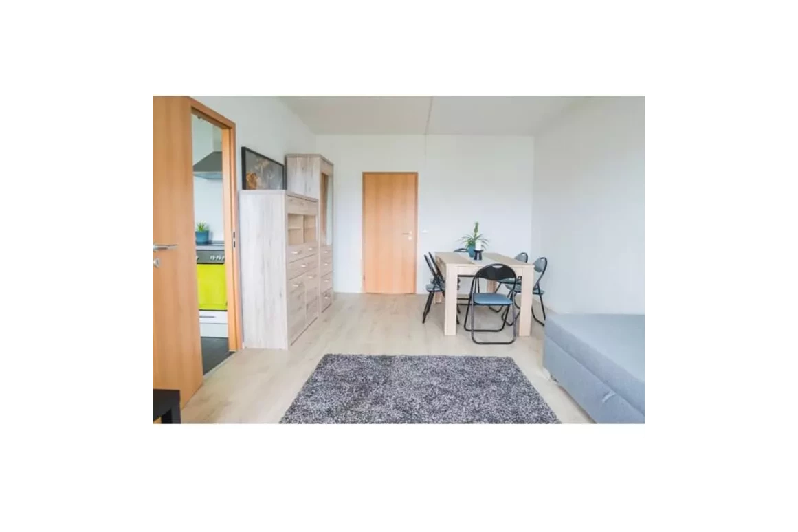 MonteurZimmer: geräumige & gemütliche Monteurswohnung für 4 Personen