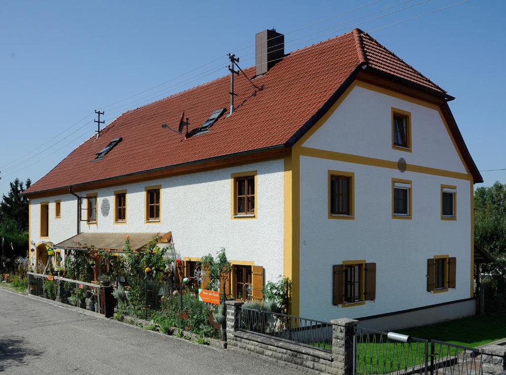 Monteur-Zimmer - Preis pro Nacht - Altheim (Altheim) - Haus der Sinne