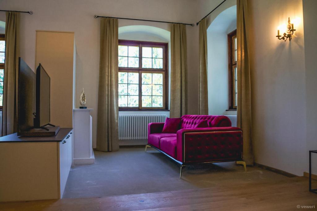 Monteur-Zimmer - Preis pro Nacht - Altheim (Altheim) - Innviertler Versailles