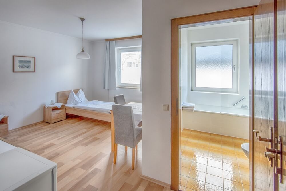 Monteur-Zimmer - Eferding - Pension Brigitte Asamer