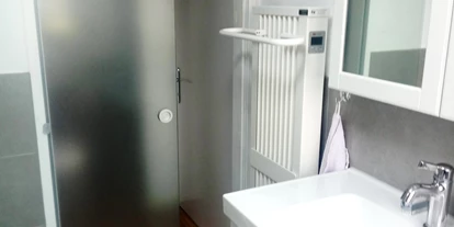 Monteur-Zimmer - Österreich - Badezimmer - Apartment ANNA mit Ladestation für E-Autos