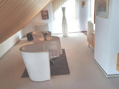 MonteurZimmer: https://www.deutschland-monteurzimmer.de/uploads/10494/1687515894649572f691dea.jpg - Ferienwohnung Kempf - Registernr.: Fw_H02 in 63477 Maintal